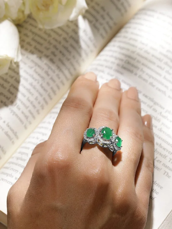 Rhodium Plated Emerald Green Zirconia Studded Ring