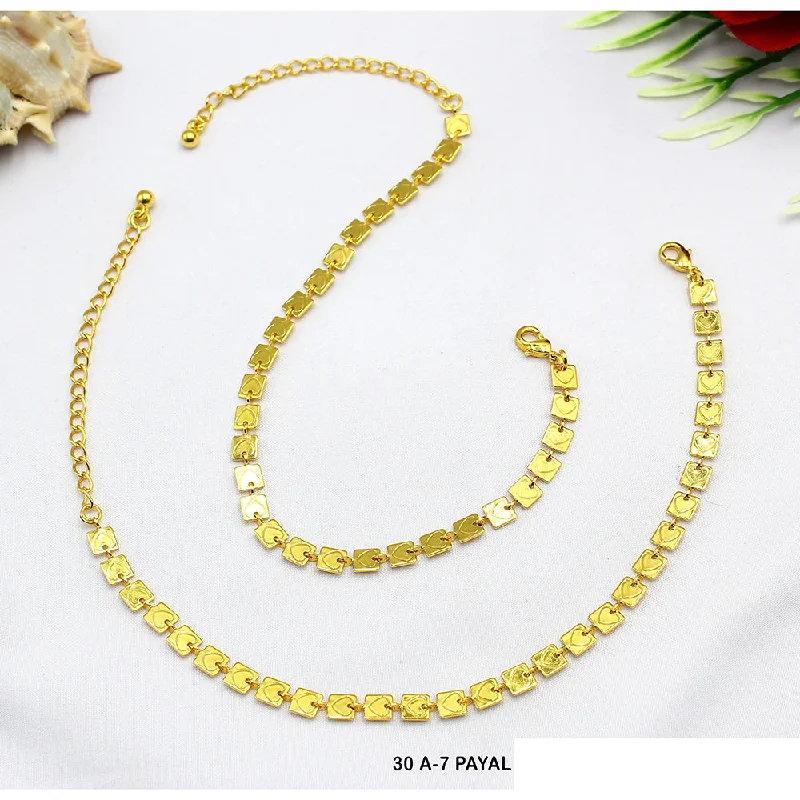 Luxury Jewelry At Unbeatable Discounts Mahavir Dye Gold Payal